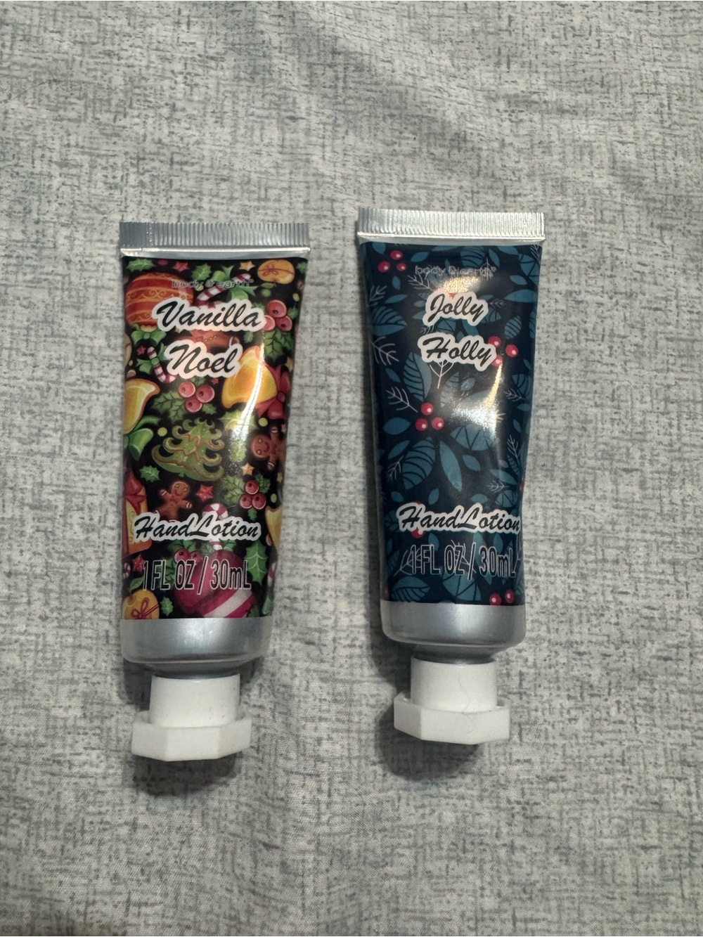 Bath & Body Works Vanilla Noel & Jolly Holly Hand Lotions (Green, Blue)
